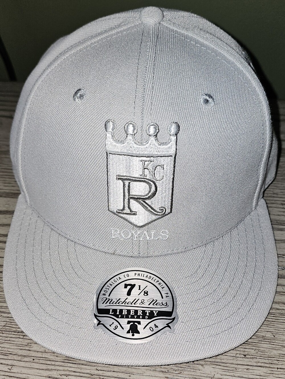 Mitchell & Ness KC Royals All-White Fitted Hat